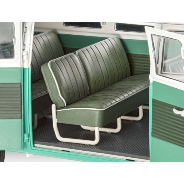 Volkswagen T1 Bus – 1:24 Model Kit by Revell