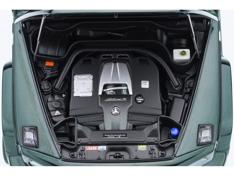 1:18 Mercedes-Benz AMG G63 Emerald Green Metallic by Autoart