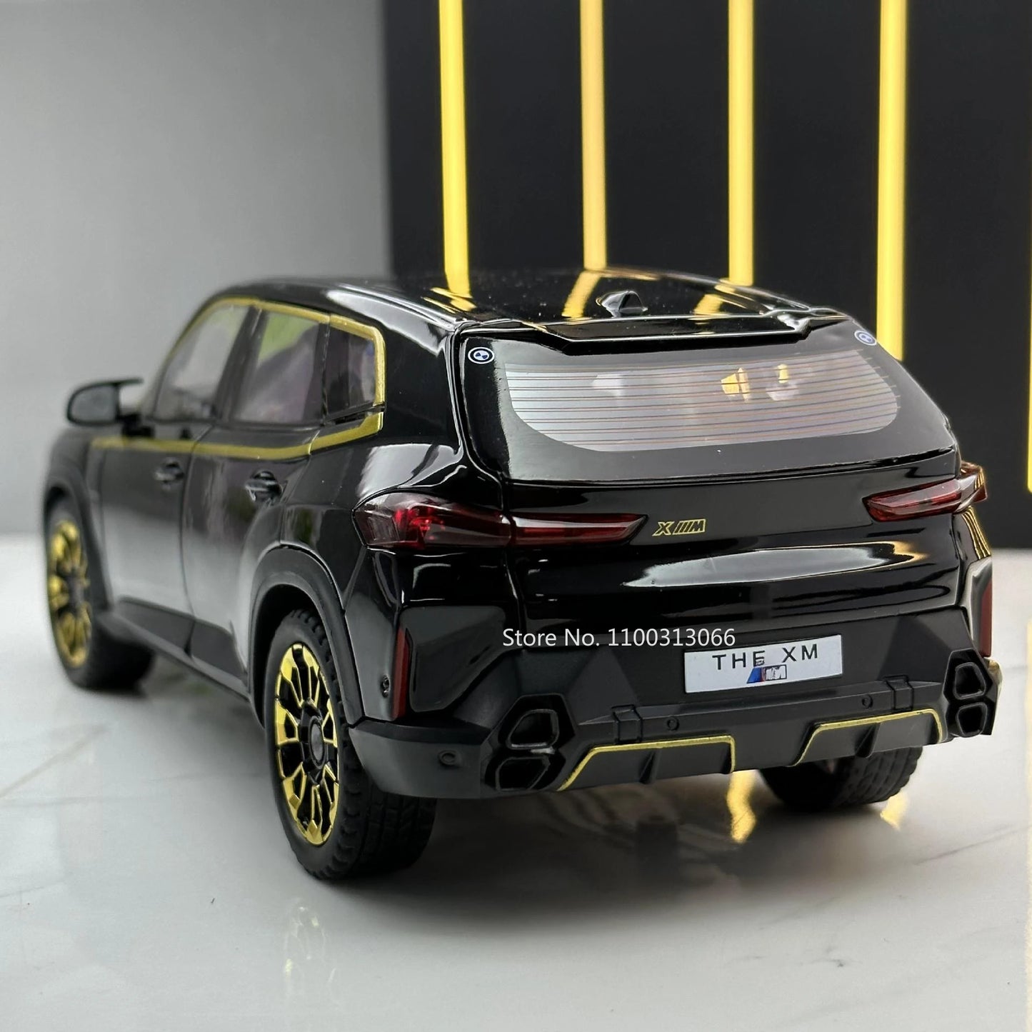 BMW XM Car Model
